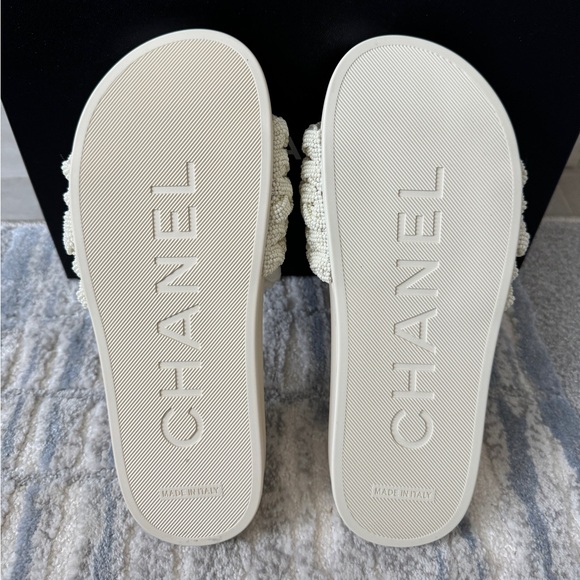Chanel Cream Beaded Pearl Slides/Sandals with Gold CC Logo